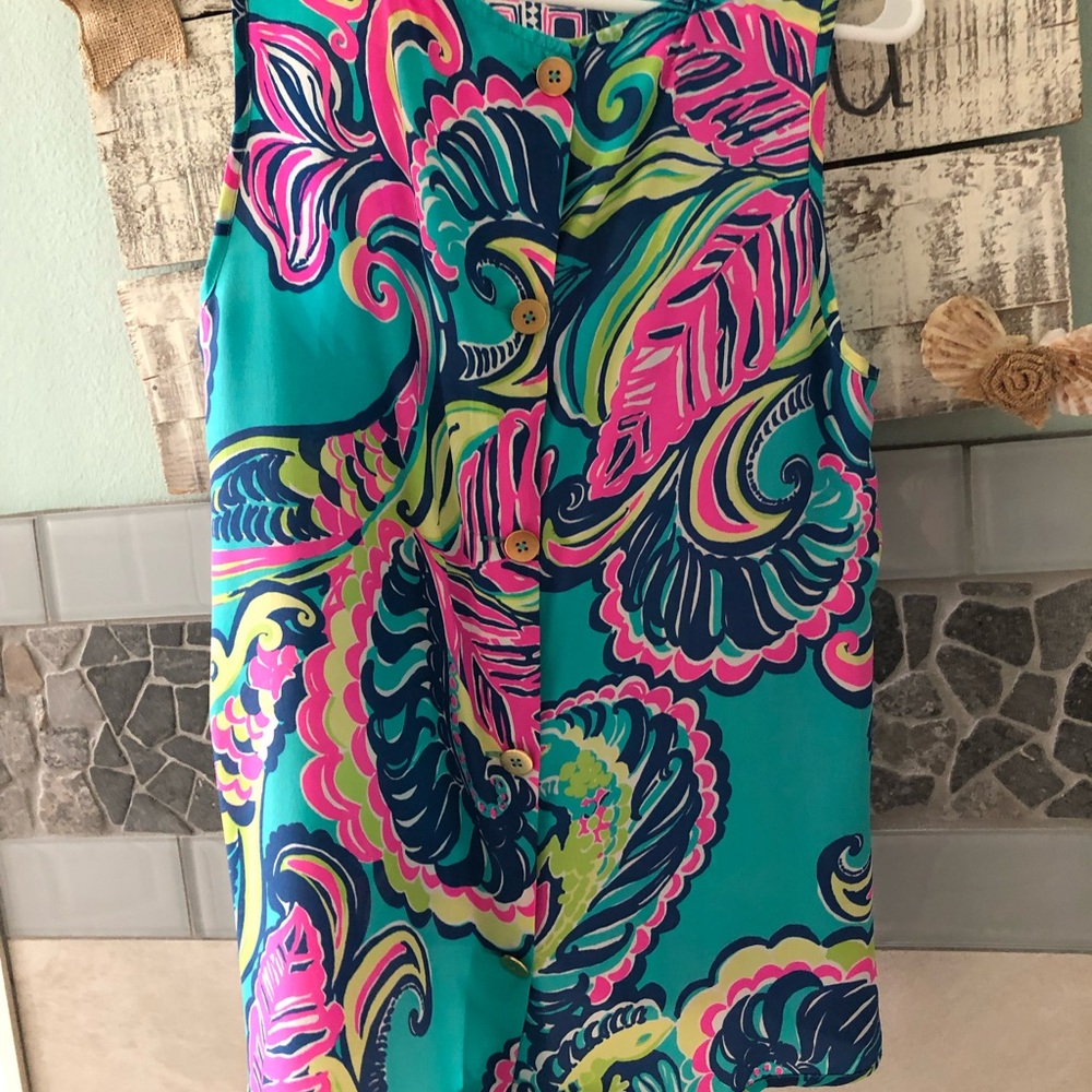 Button down the back shirt 💥price reduced💥